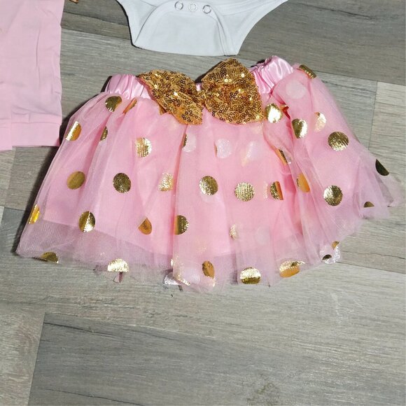 New Baby Girl 5-Piece Outfit “Happy First Mother’s Day Mommy” | Size 6-12 Months - Picture 3 of 4